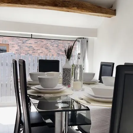 The Sty & The Stable Apartment